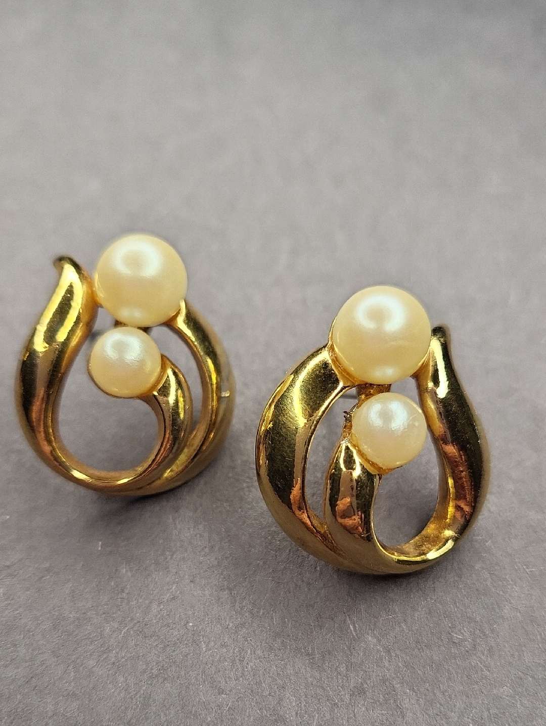 Sculptural Swirl Pearl Earrings By Avon